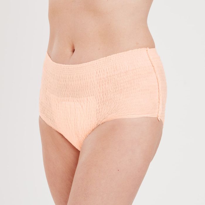 Vivactive Lady Discreet Underwear Maxi Large (2200ml) 10 Pack- front closeup